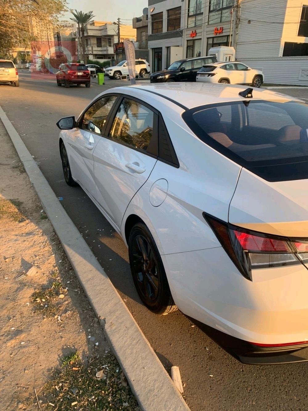 هیوندای ئەلەنترا